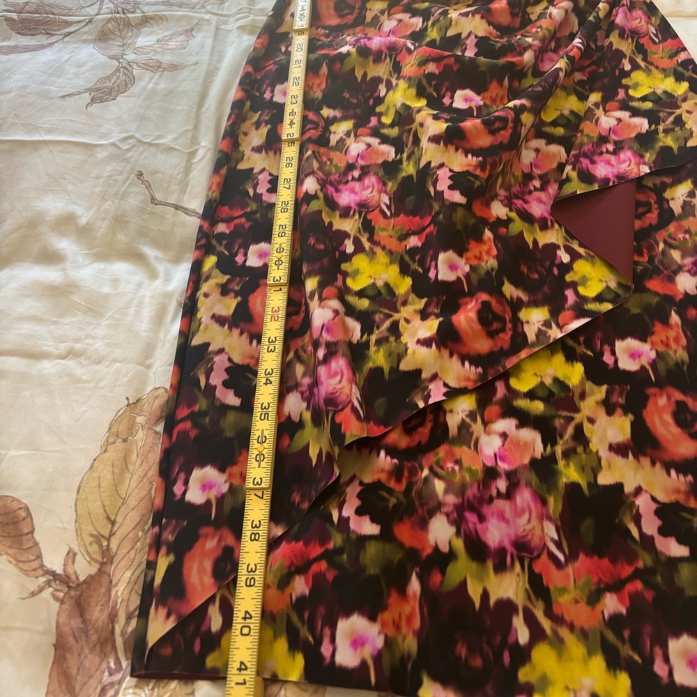 Chiara Boni Charisse cocktail dress. Size 10. NWT. ‘Artist Garden’ floral print. - Picture 11 of 11